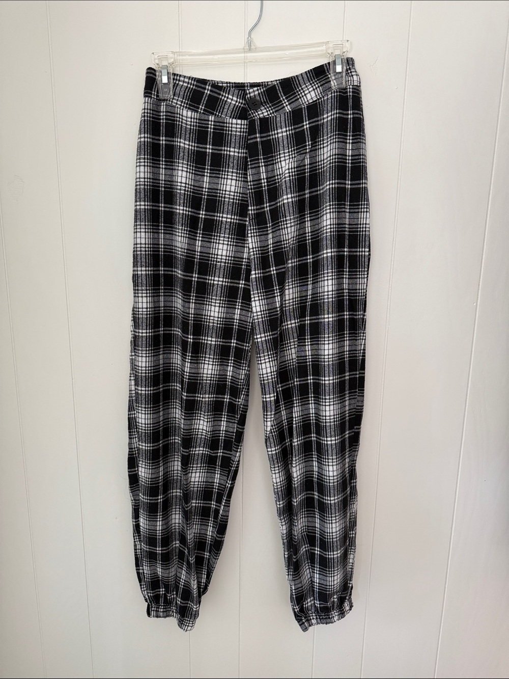 ROMWE Black & White Plaid Jogger Pants